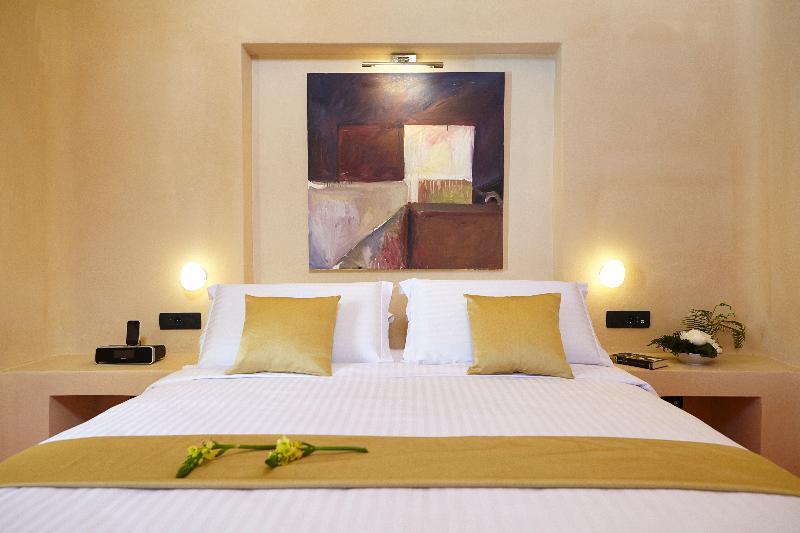 North Santorini A Luxury Spa Hotel Pyrgos Kallistis Exterior photo